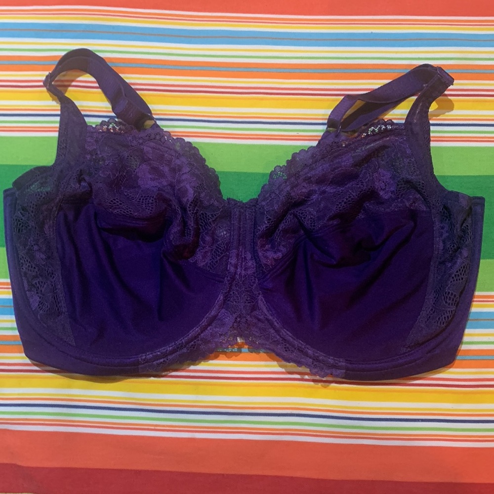 Like new!!Lilyette-42DDD
